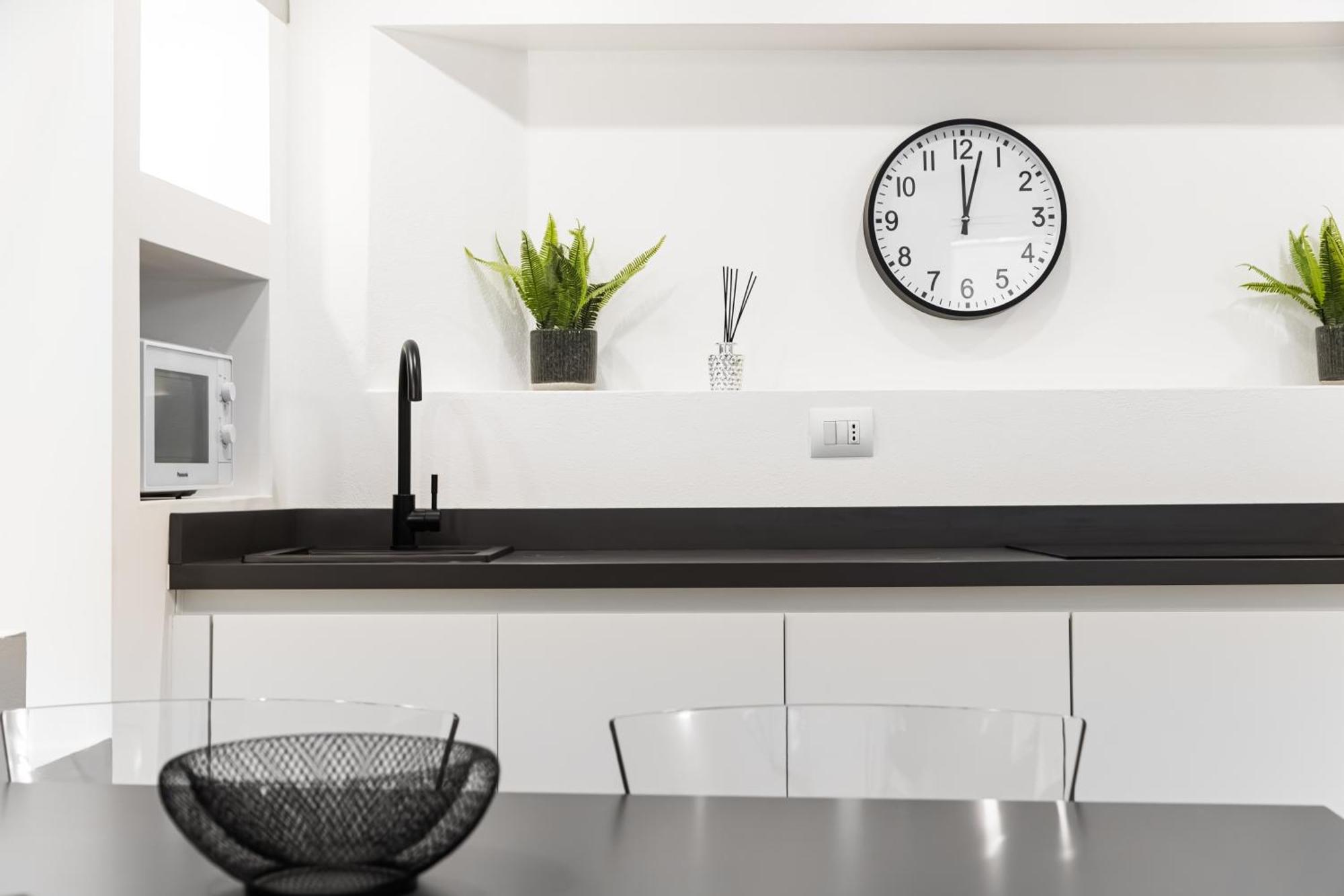 Lilli House - Suite In The Heart Of Болоня Екстериор снимка
