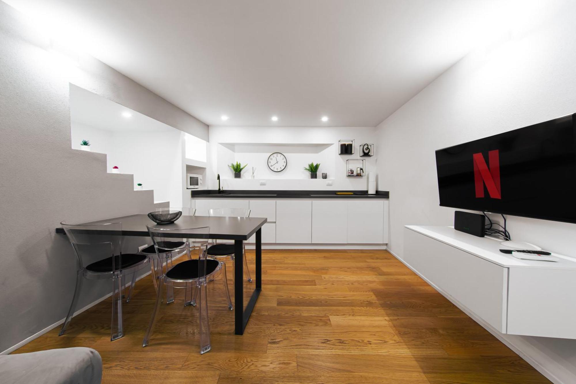 Lilli House - Suite In The Heart Of Болоня Екстериор снимка