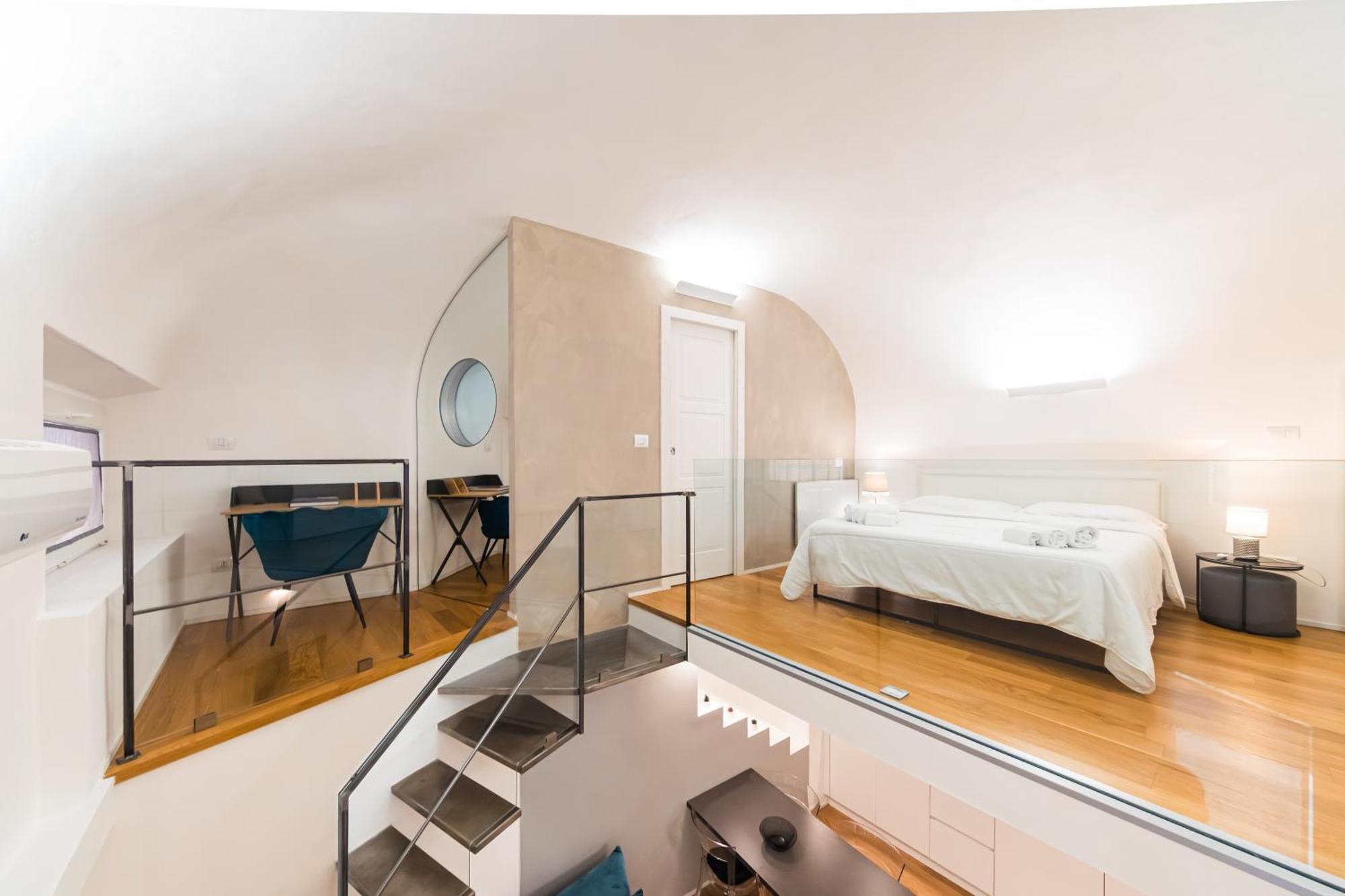 Lilli House - Suite In The Heart Of Болоня Екстериор снимка
